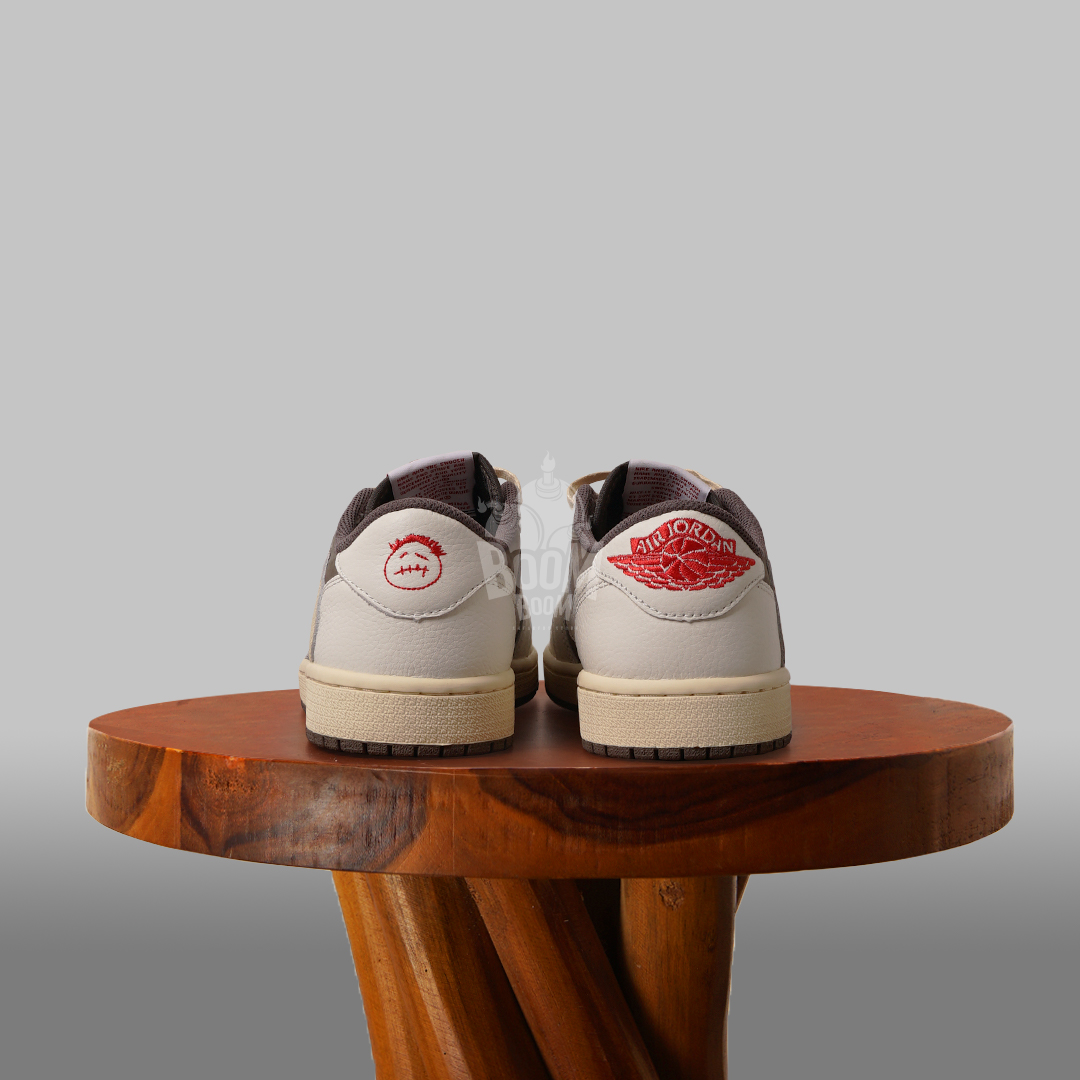 AJ-1-RETRO-LOW-OG-SP-TRVS-SCTT-REVERSE-MOCHA-2.jpg