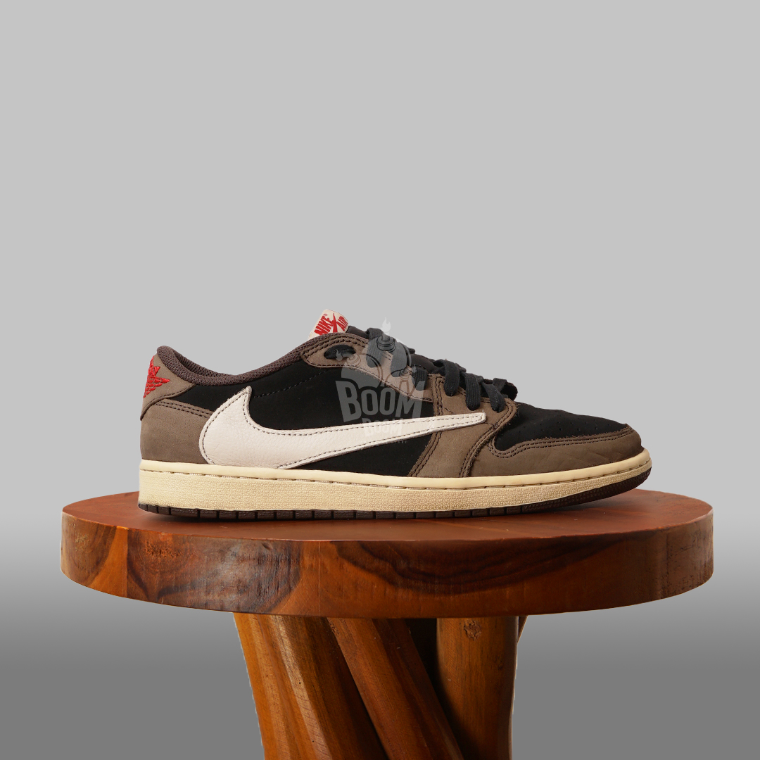 AJ-1-RETRO-LOW-OG-SP-TRVS-SCTT.jpg